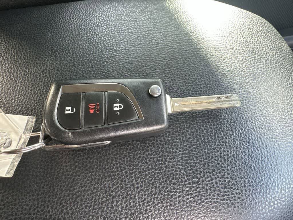 Used 2023 Toyota RAV4 LE FWD image 28