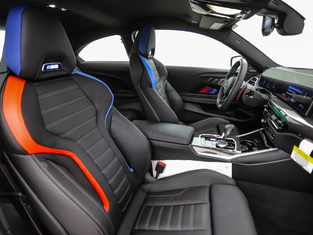 New 2026 BMW M2 w/ Lighting Package RWD image 26