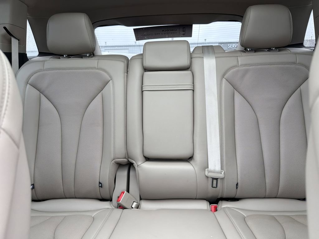 Certified 2022 Lincoln Nautilus Reserve image 19