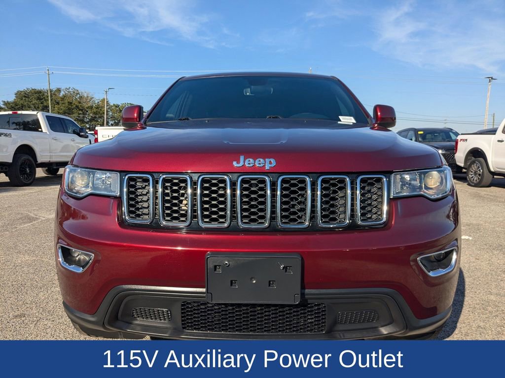 Used 2022 Jeep Grand Cherokee Laredo X image 9