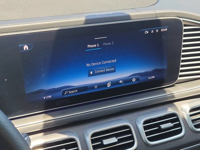Used 2025 Mercedes-Benz GLS 450 4MATIC image 23