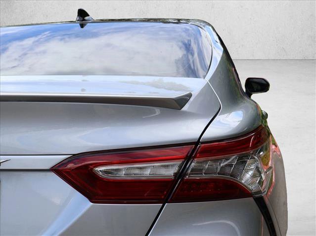 Used 2019 Toyota Camry XSE w/ Navigation Package FWD image 8