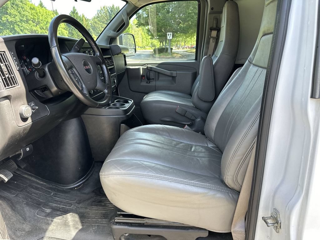 Used 2023 GMC Savana 2500 w/ Driver Convenience Package RWD image 23