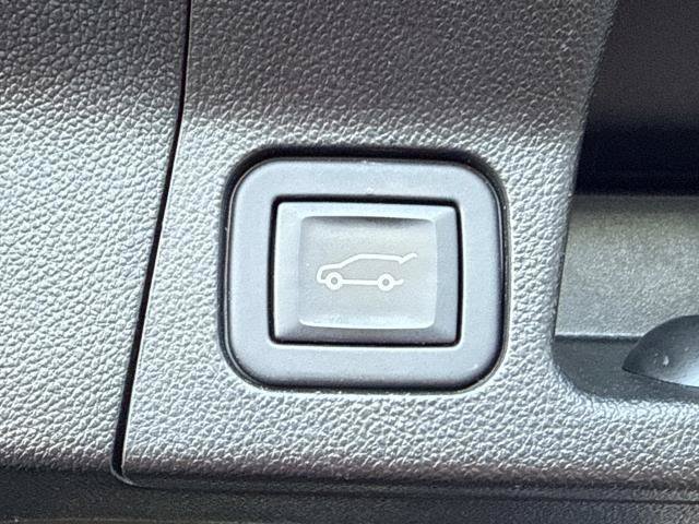 Used 2023 GMC Acadia SLE w/ Driver Convenience Package AWD/4WD image 34