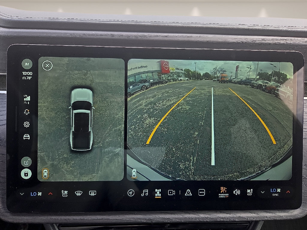 Used 2025 Rivian R1T Adventure Dual AWD/4WD image 17
