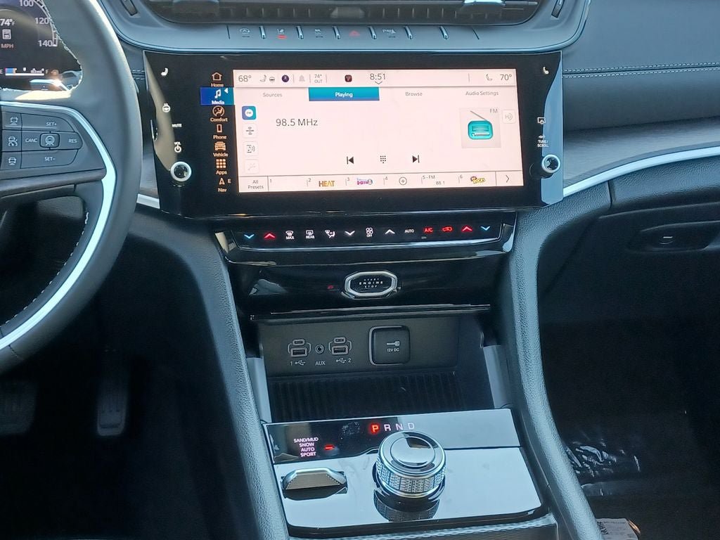 New 2026 Jeep Grand Cherokee L 4WD image 27