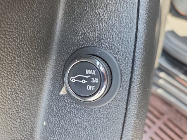 Used 2023 Chevrolet Traverse LT AWD/4WD image 27