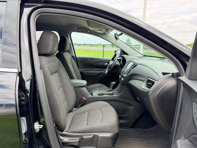 Certified 2018 Chevrolet Equinox LT AWD/4WD image 11