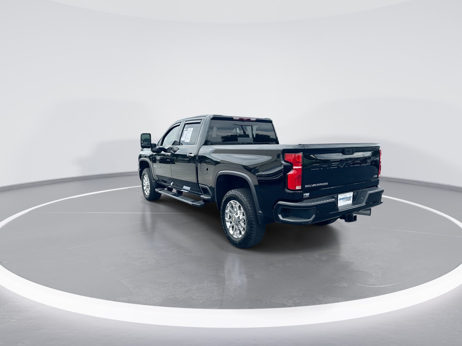 Used 2025 Chevrolet Silverado 2500 LTZ w/ Z71 Chrome Sport Edition AWD/4WD image 7
