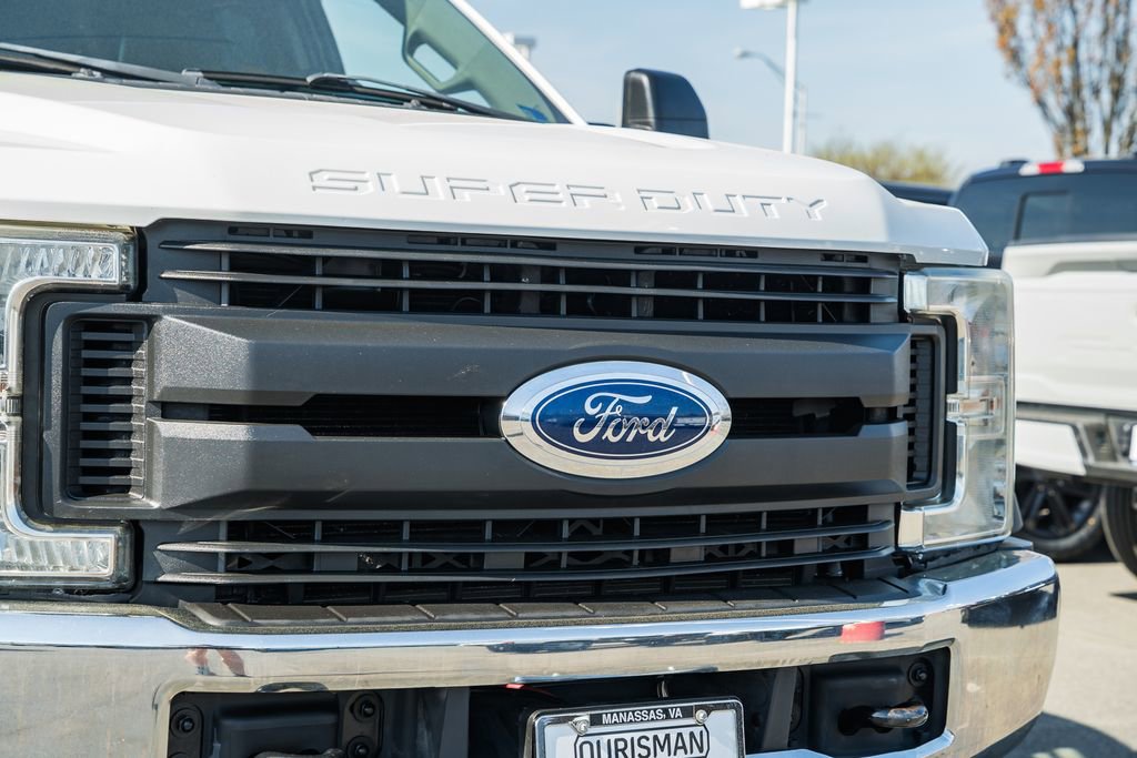 Used 2017 Ford F550 4x4 SuperCab Super Duty image 14