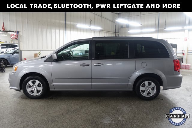 Used 2013 Dodge Grand Caravan SXT w/ Rear Park Assist Pkg image 5