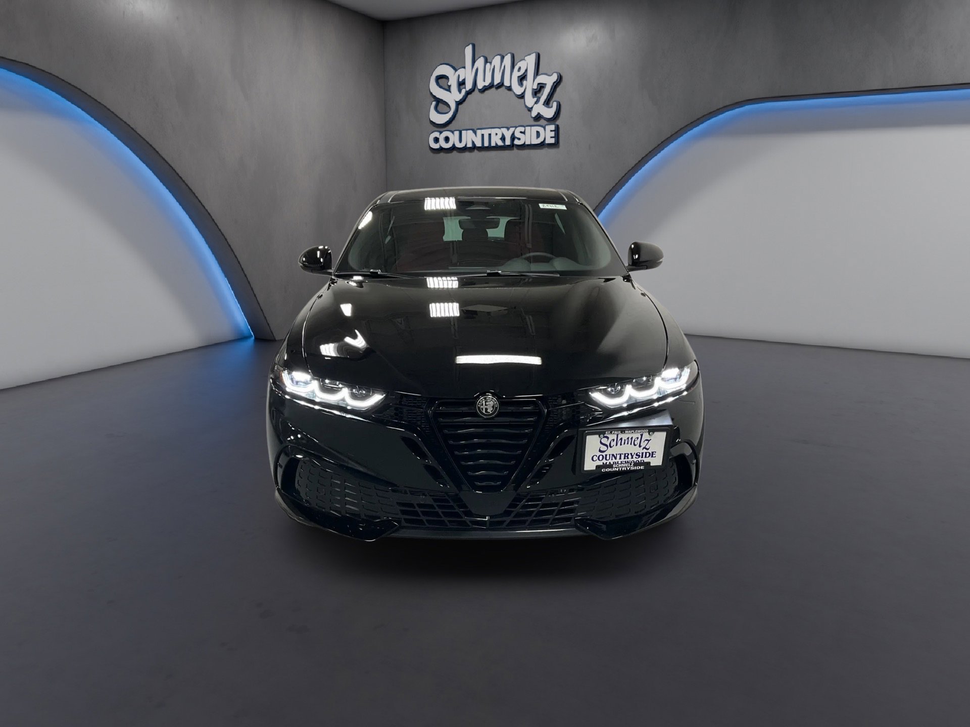 New 2026 Alfa Romeo Tonale w/ Red Premium Package image 7