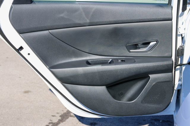 New 2025 Hyundai Sonata SE image 9