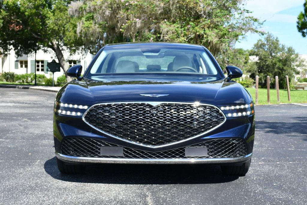 Used 2023 Genesis G90 3.5T AWD/4WD image 32