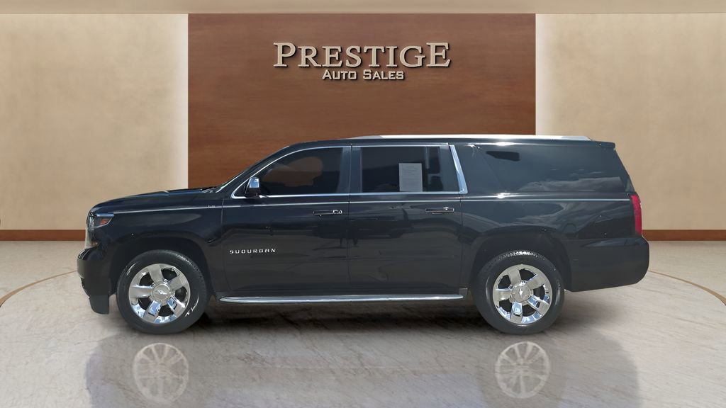 Used 2016 Chevrolet Suburban LTZ RWD image 34