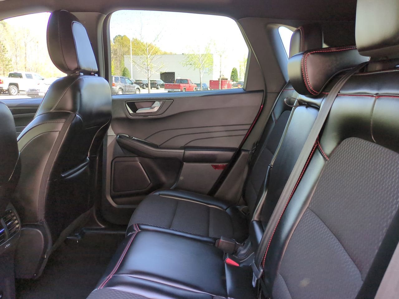 Used 2026 Ford Escape ST-Line FWD image 14