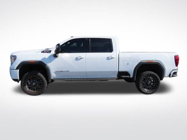 Used 2021 GMC Sierra 2500 AT4 w/ AT4 Premium Plus Package image 2