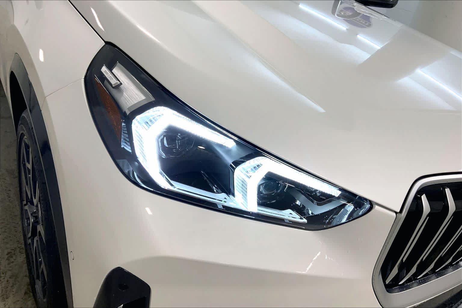New 2026 BMW X1 xDrive28i w/ Technology Package AWD/4WD image 13