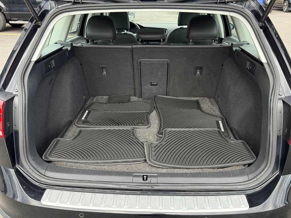 Used 2019 Volkswagen Golf Alltrack SEL AWD/4WD image 26