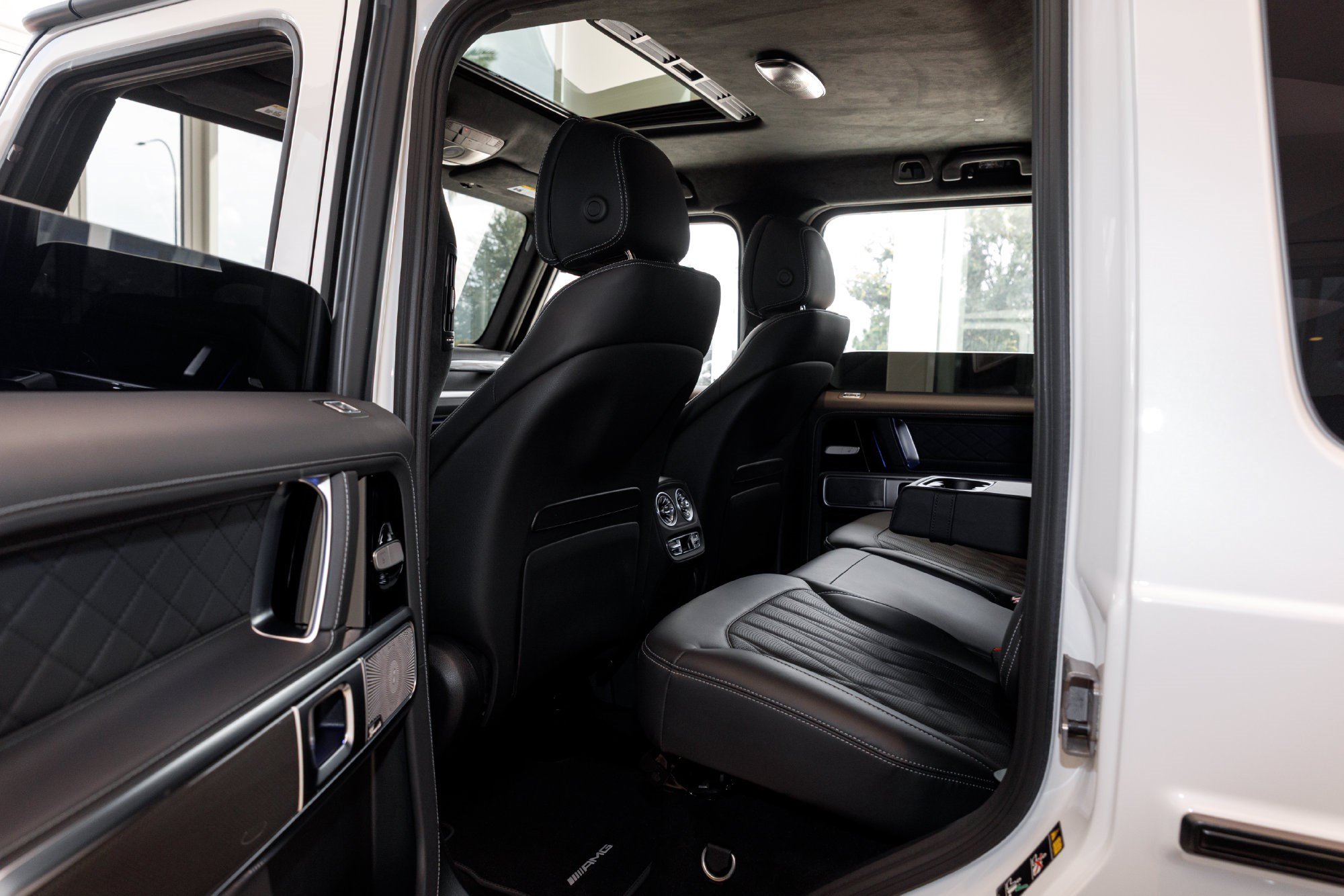 Used 2026 Mercedes-Benz G 63 AMG 4MATIC image 36