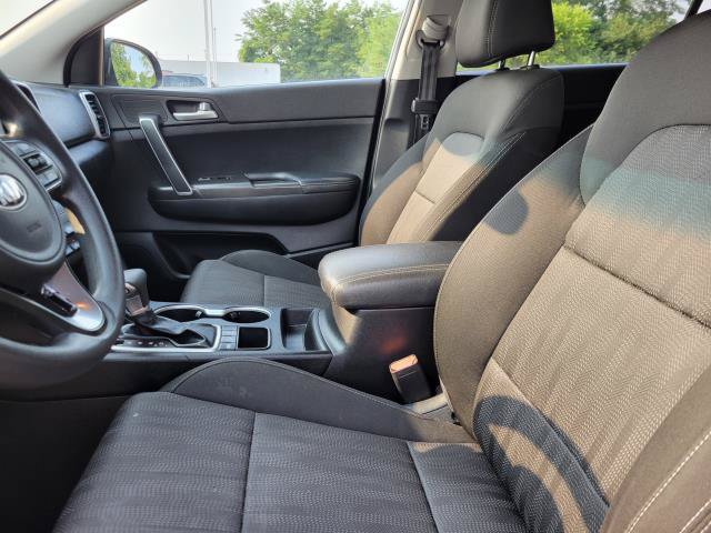 Used 2017 Kia Sportage LX AWD/4WD image 17