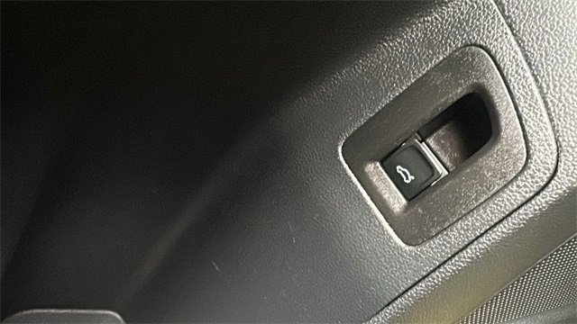 Used 2022 Volkswagen Atlas SE image 22