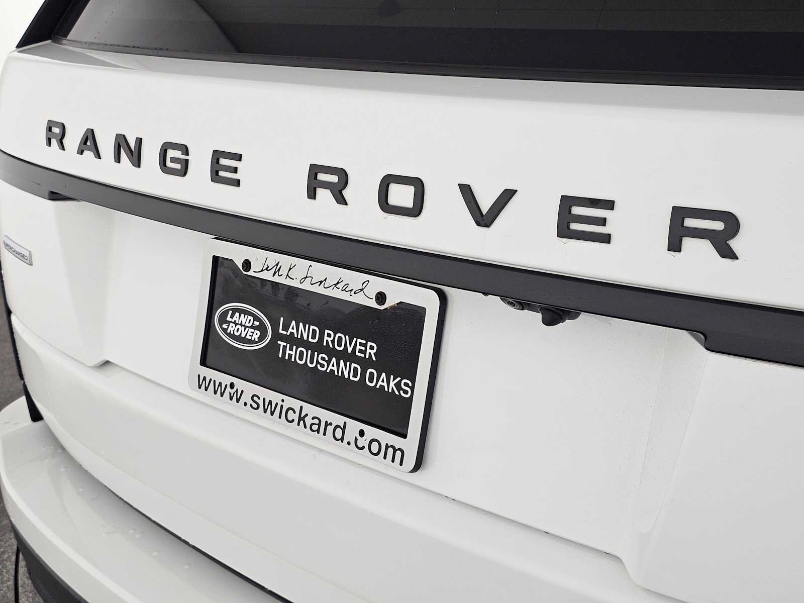 Used 2017 Land Rover Range Rover Long Wheelbase Supercharged AWD/4WD image 14