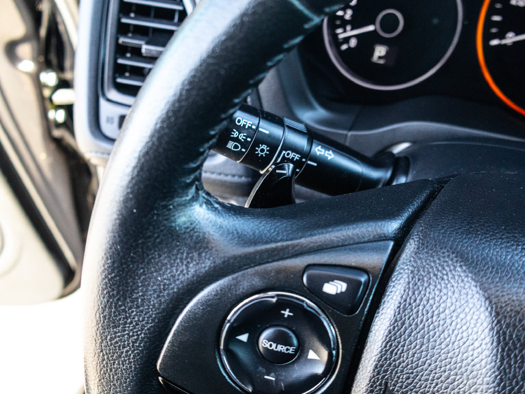 Used 2019 Honda HR-V Sport image 31