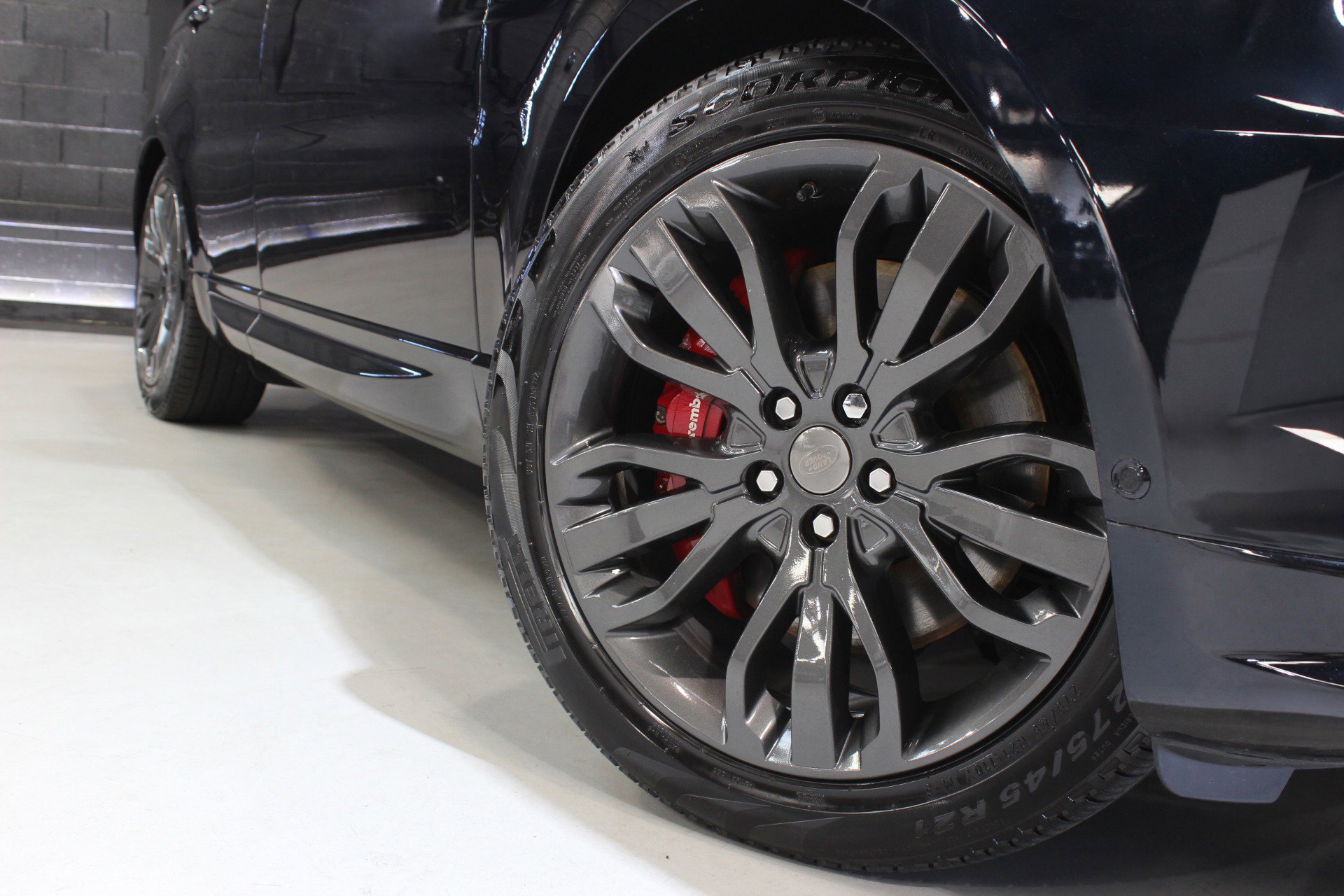 Used 2017 Land Rover Range Rover Sport Autobiography image 14