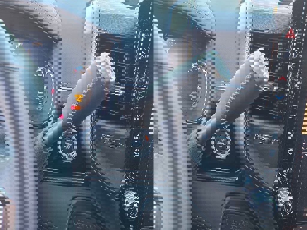 New 2026 RAM 2500 Rebel w/ Rebel Level 2 Equipment Group AWD/4WD image 18