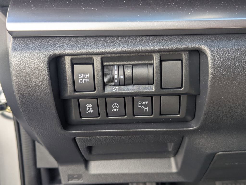 Used 2022 Subaru Crosstrek 2.5i Limited w/ Moonroof Package 2 image 22