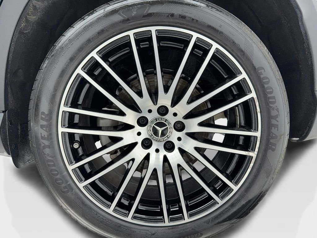 Used 2024 Mercedes-Benz GLC 300 image 54