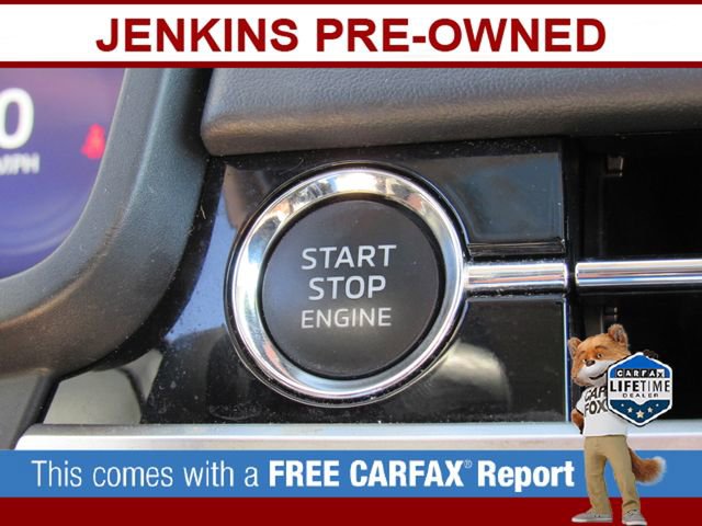 Used 2023 Mitsubishi Outlander SE image 27