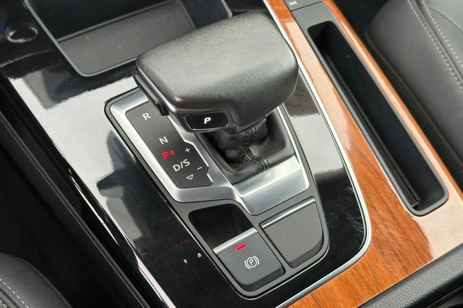 Used 2023 Audi Q5 2.0T Premium w/ Convenience Package AWD/4WD image 20