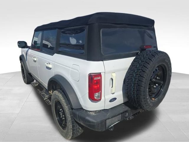 Used 2021 Ford Bronco Black Diamond image 3