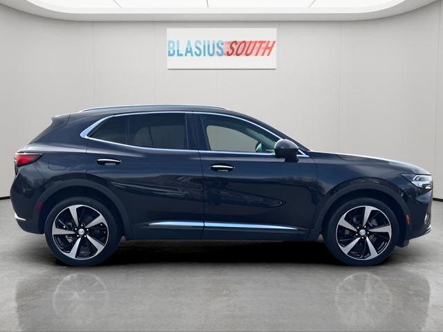 Used 2021 Buick Envision Essence image 2