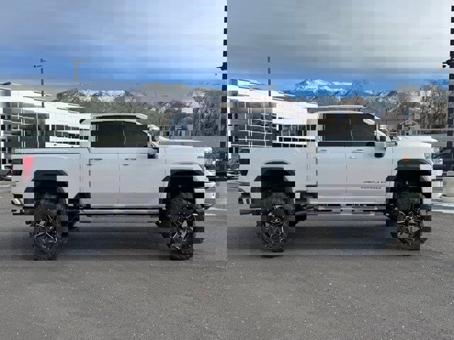 Used 2020 GMC Sierra 3500 Denali w/ Denali Ultimate Package image 2