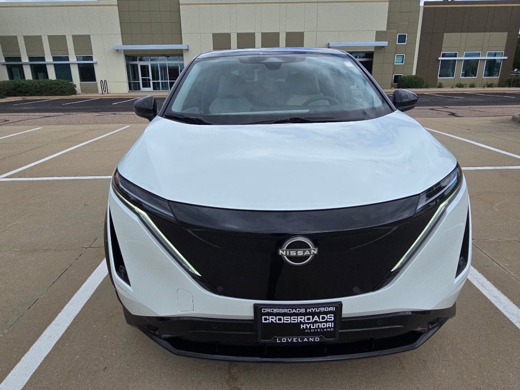 Used 2025 Nissan Ariya FWD image 9