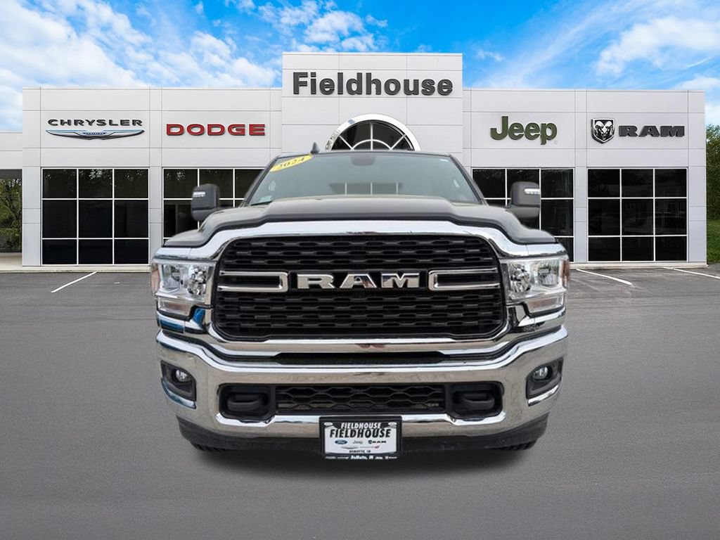 Used 2024 RAM 2500 Big Horn AWD/4WD image 7