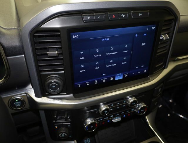 Used 2023 Ford F150 Lariat w/ Max Trailer Tow Package image 13