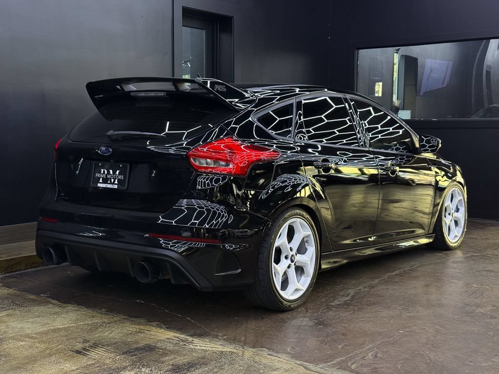 Used 2017 Ford Focus RS AWD/4WD image 9