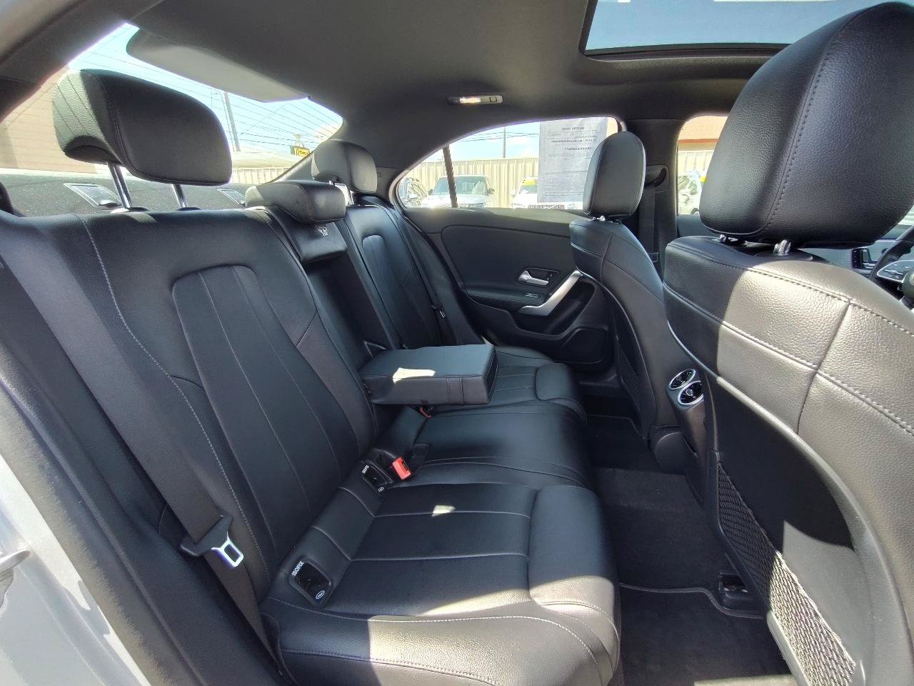Used 2020 Mercedes-Benz A 220 image 40