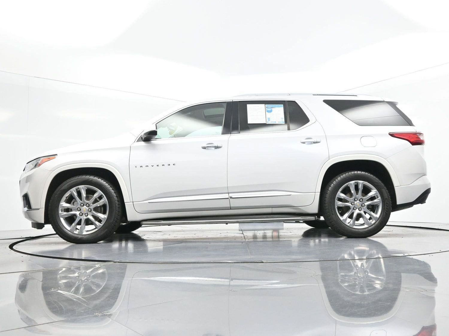 Used 2019 Chevrolet Traverse High Country w/ LPO, Floor Liner Package AWD/4WD image 57