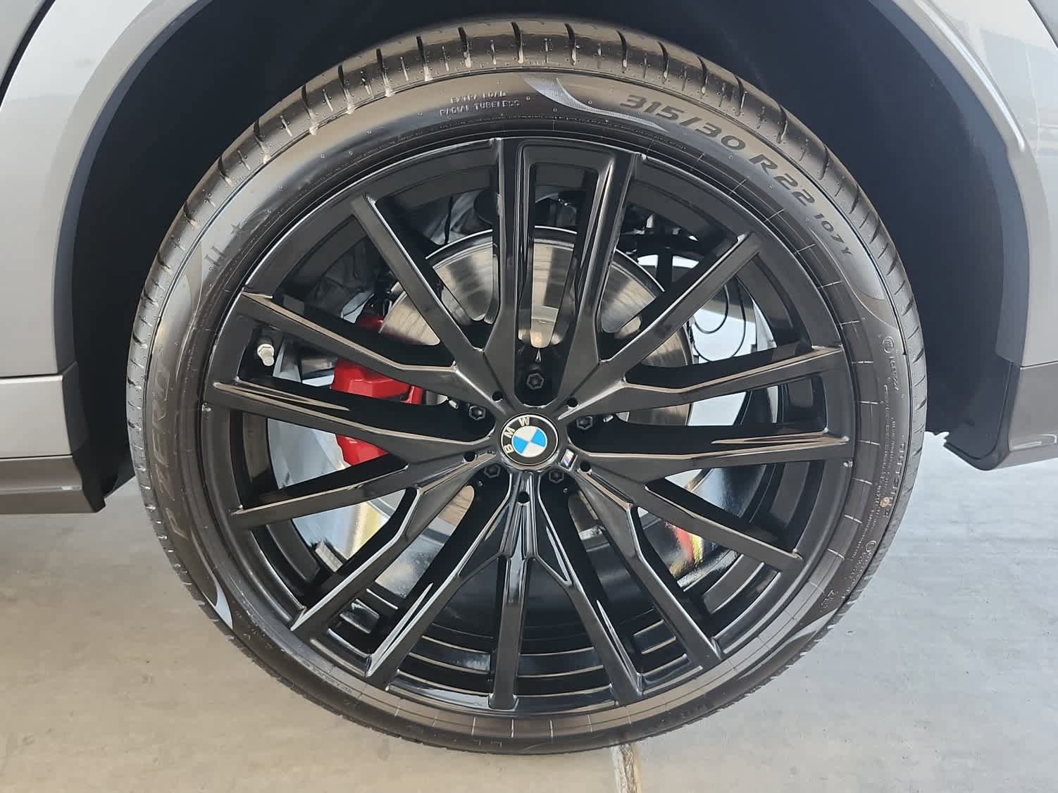 New 2027 BMW X6 xDrive40i w/ Climate Comfort Package AWD/4WD image 10