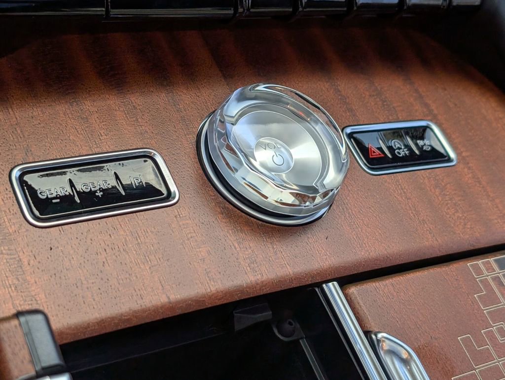 New 2026 Lincoln Navigator Black Label image 21