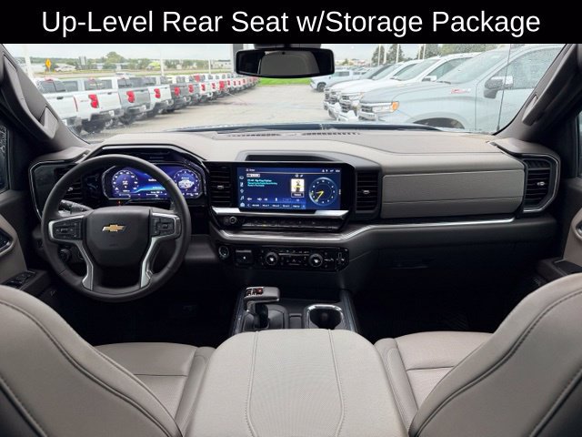 Used 2023 Chevrolet Silverado 1500 High Country w/ Technology Package AWD/4WD image 7