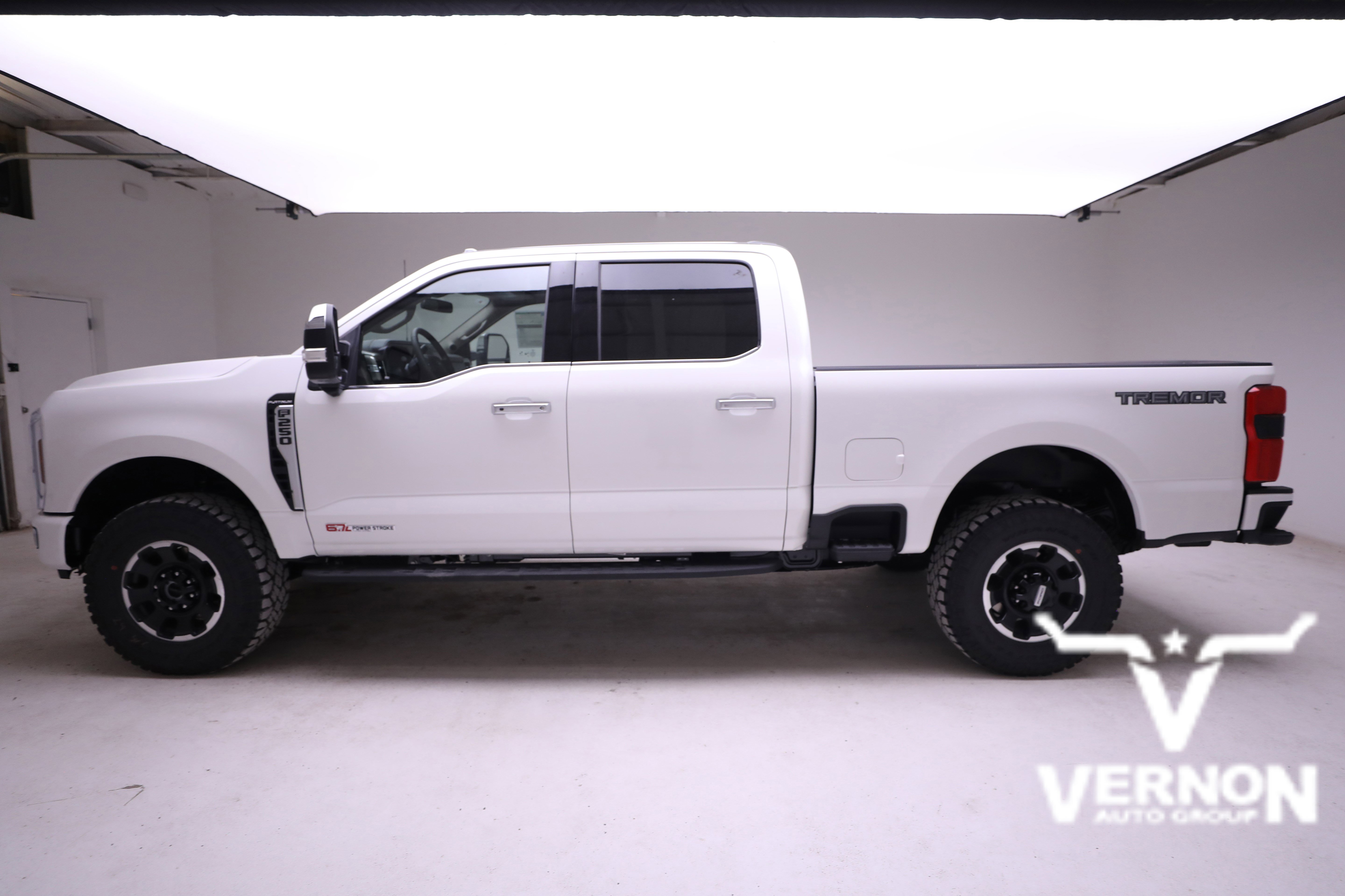 New 2026 Ford F250 Platinum image 2