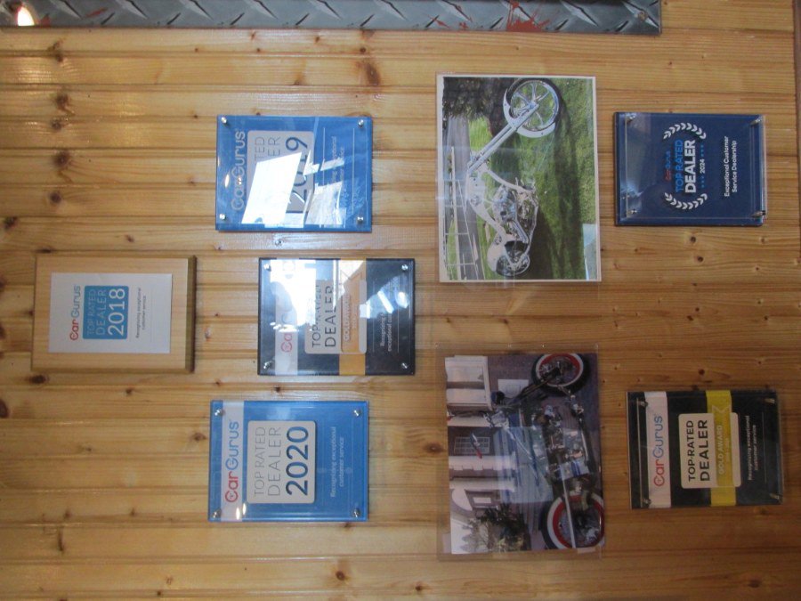 Used 2017 Mercedes-Benz CLA 250 4MATIC image 9