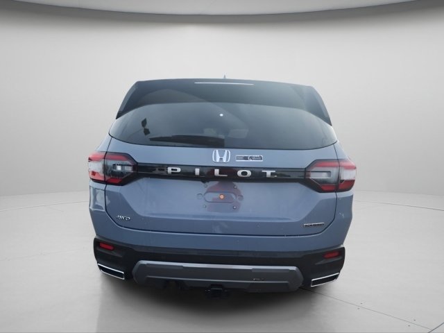 New 2026 Honda Pilot Touring image 6