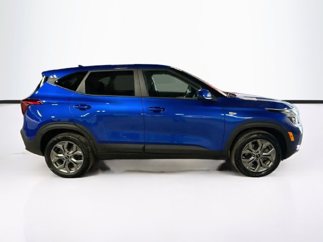 Certified 2024 Kia Seltos LX AWD/4WD image 8